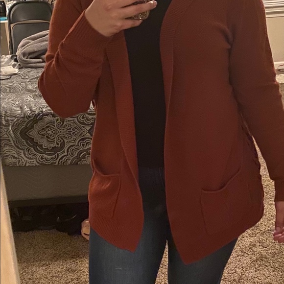 Cardigan - Picture 3 of 4